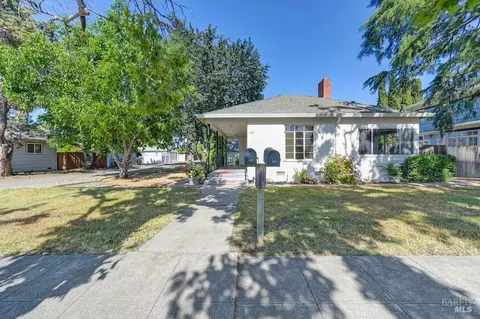 Exterior - 151 S Third St, Dixon, CA 95620 photo 1 of 12