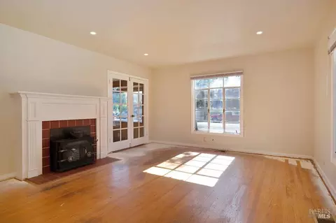 Living - 151 S Third St, Dixon, CA 95620 photo 1 of 5