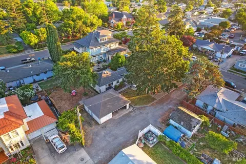 View/Area - 151 S Third St, Dixon, CA 95620 photo 4 of 4