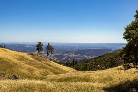 0 Pine Flat Rd, Healdsburg, CA 94515