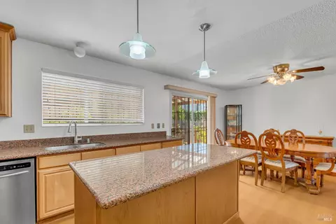 Dining - 236 Evelyn Cir, Vallejo, CA 94589 photo 2 of 2