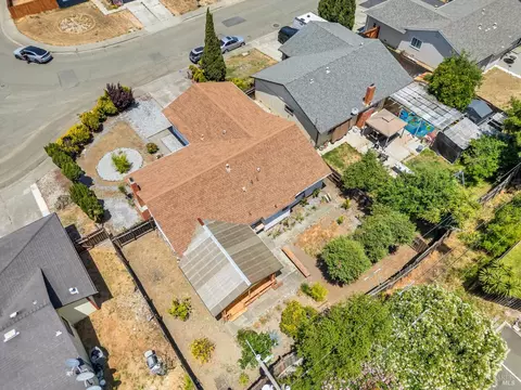 View/Area - 236 Evelyn Cir, Vallejo, CA 94589 photo 3 of 3
