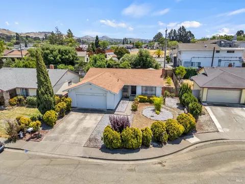 View/Area - 236 Evelyn Cir, Vallejo, CA 94589 photo 1 of 3