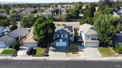 565 Edenderry Dr, Vacaville, CA 95688 photo 41