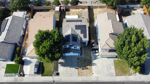 565 Edenderry Dr, Vacaville, CA 95688 photo 52