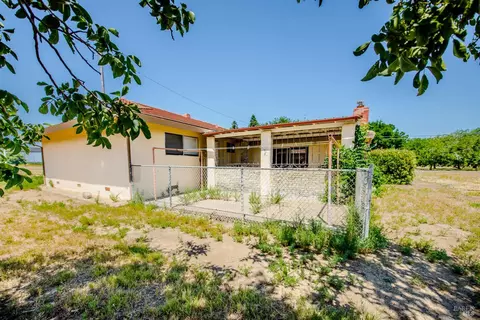 Exterior - 8901 Boyce Rd, Winters, CA 95694 photo 6 of 16