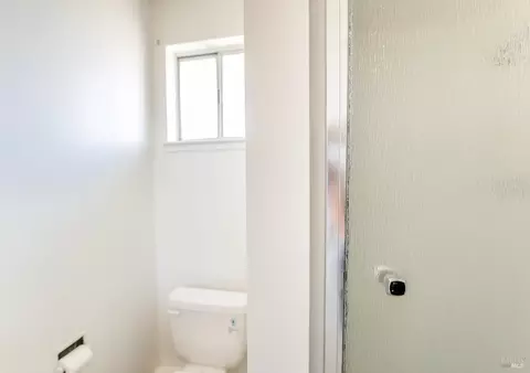 Bath - 8901 Boyce Rd, Winters, CA 95694 photo 5 of 5