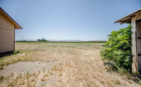 Exterior - 8901 Boyce Rd, Winters, CA 95694 photo 15 of 16