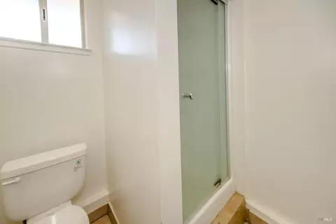 Bath - 8901 Boyce Rd, Winters, CA 95694 photo 3 of 5