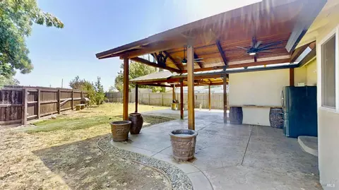 Exterior - 2144 Still Ct, Fairfield, CA 94533 photo 9 of 19