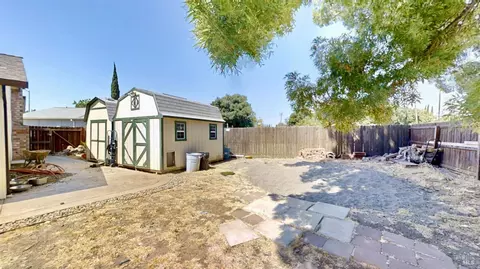 Exterior - 2144 Still Ct, Fairfield, CA 94533 photo 10 of 19