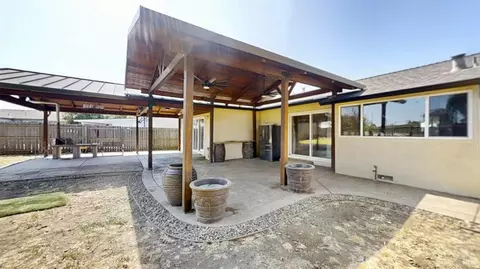 Exterior - 2144 Still Ct, Fairfield, CA 94533 photo 12 of 19