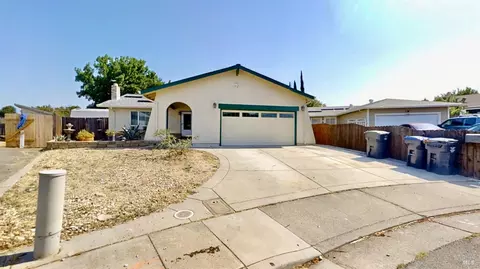 Exterior - 2144 Still Ct, Fairfield, CA 94533 photo 2 of 19
