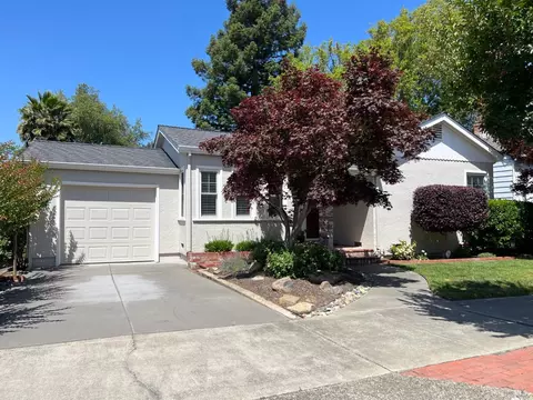 1413 Banks Ave, Napa, CA 94559