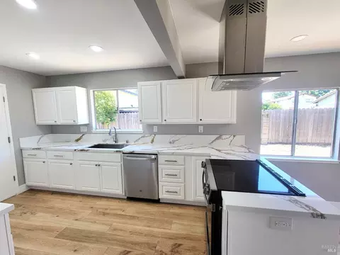 2207 Cunningham Dr, Fairfield, CA 94533 photo 8