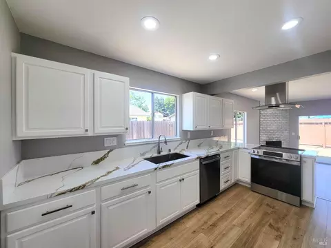 2207 Cunningham Dr, Fairfield, CA 94533 photo 10