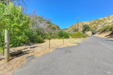 2985 Mix Canyon Rd, Vacaville, CA 95688