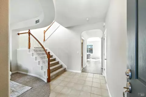 2398 White Dr, Fairfield, CA 94533 photo 8