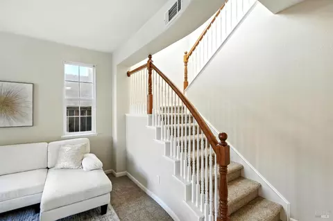 2398 White Dr, Fairfield, CA 94533 photo 27