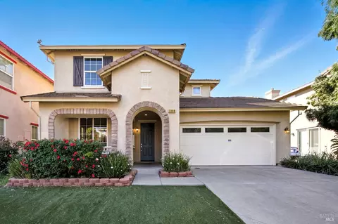 2398 White Dr, Fairfield, CA 94533 photo 2