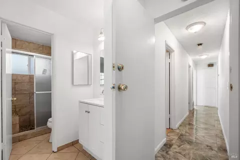 Entry Way - 793 Springfield, Vallejo, CA 94589 photo 2 of 2