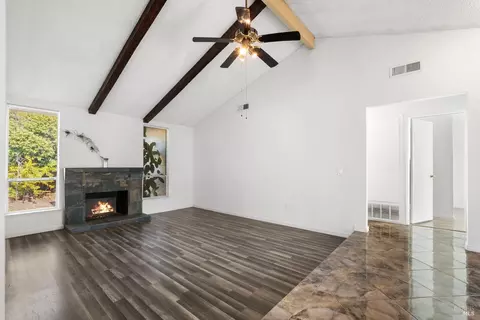 Living - 793 Springfield, Vallejo, CA 94589 photo 5 of 10