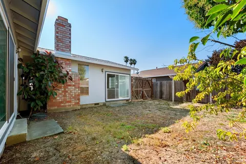 Exterior - 793 Springfield, Vallejo, CA 94589 photo 6 of 8