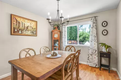 Dining - 348 Evergreen Dr, Vacaville, CA 95688 photo 1 of 3