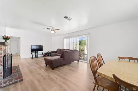 1325 Taft St, Fairfield, CA 94533 photo 11