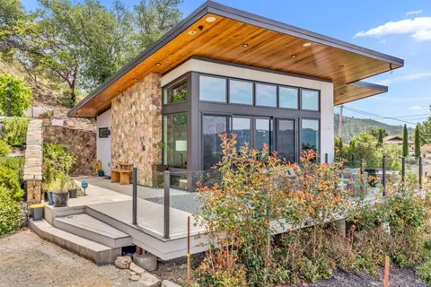 2205 Trinity Rd, Glen Ellen, CA 95442 photo 2
