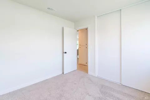 224 Columbus Dr, Fairfield, CA 94533 photo 13