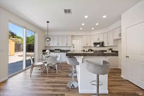 6243 Pebble Beach Dr, Vallejo, CA 94591 photo 11