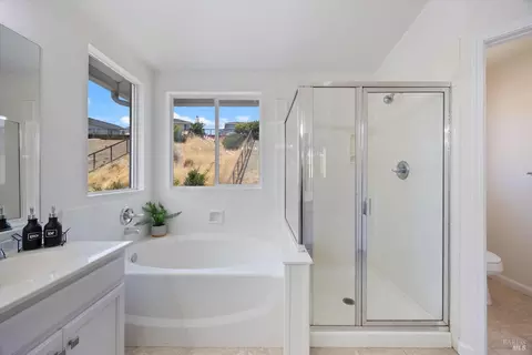 6243 Pebble Beach Dr, Vallejo, CA 94591 photo 32