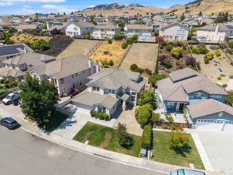6243 Pebble Beach Dr, Vallejo, CA 94591 photo 52