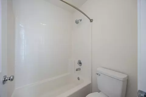 6243 Pebble Beach Dr, Vallejo, CA 94591 photo 38