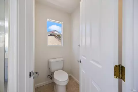 6243 Pebble Beach Dr, Vallejo, CA 94591 photo 33