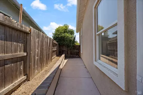 6243 Pebble Beach Dr, Vallejo, CA 94591 photo 49