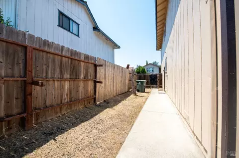 172 Delgado Ct, Vallejo, CA 94591 photo 37