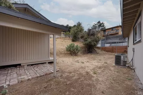 247 Coughlan St, Vallejo, CA 94590 photo 25