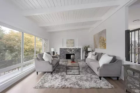 247 Coughlan St, Vallejo, CA 94590 photo 6