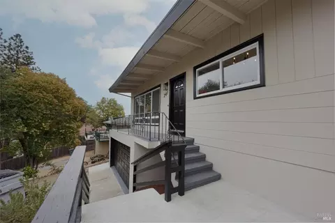 247 Coughlan St, Vallejo, CA 94590 photo 4