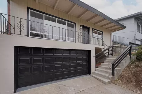 247 Coughlan St, Vallejo, CA 94590 photo 3