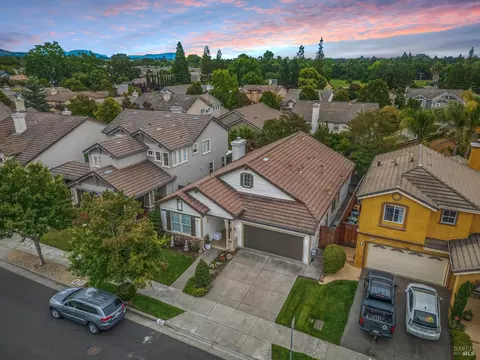 View/Area - 1266 Eagle Dr, Windsor, CA 95492 photo 1 of 19