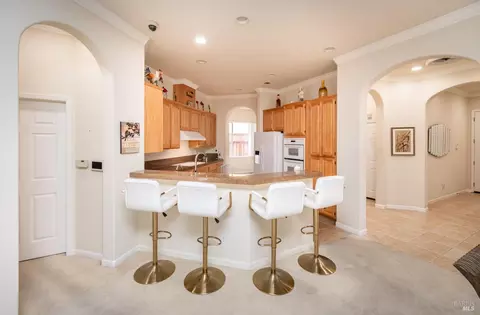 Kitchen - 1266 Eagle Dr, Windsor, CA 95492 photo 3 of 8
