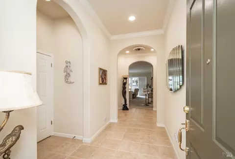 Entry Way - 1266 Eagle Dr, Windsor, CA 95492 photo 1 of 4