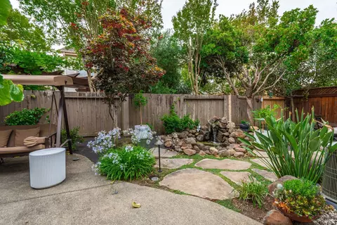 Exterior - 1266 Eagle Dr, Windsor, CA 95492 photo 14 of 21