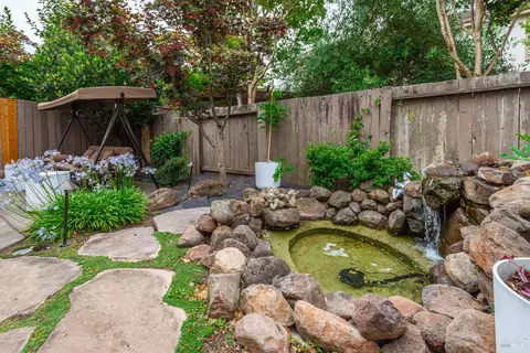 Exterior - 1266 Eagle Dr, Windsor, CA 95492 photo 17 of 21