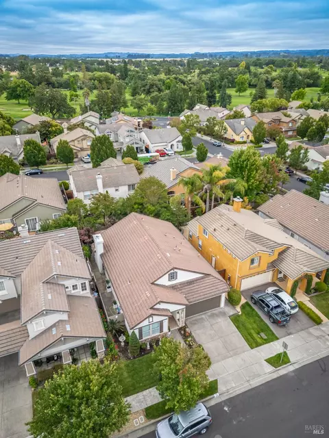 View/Area - 1266 Eagle Dr, Windsor, CA 95492 photo 5 of 19