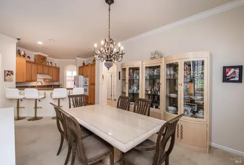 Dining - 1266 Eagle Dr, Windsor, CA 95492 photo 4 of 5