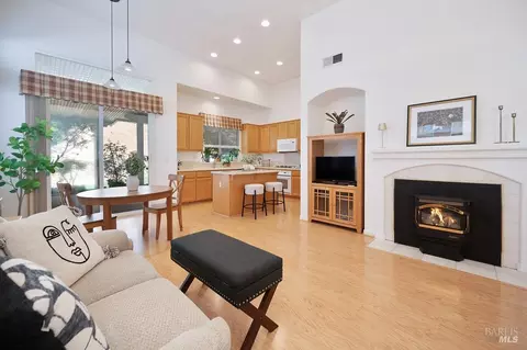 2432 Skyview Cir, Fairfield, CA 94534 photo 10